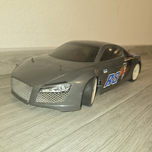 Audi verbrenner 4wd 2 - r8,